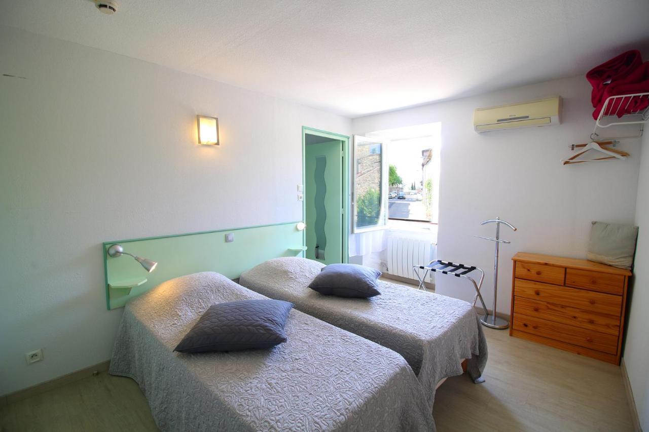 Auberge De La Couronne Lablachère Dış mekan fotoğraf